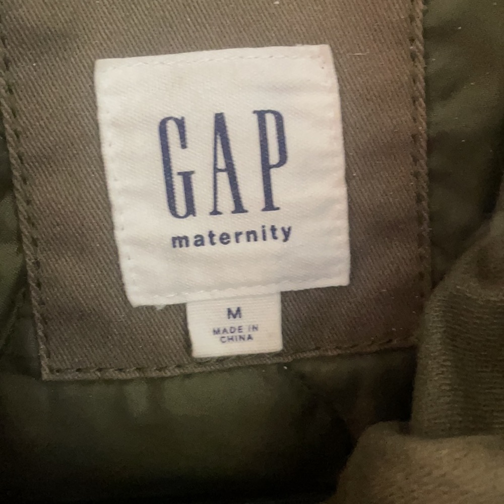 GAP Olive Two-Tone Parka Coat with Faux Fur Trim maternity - Picture 2 of 4